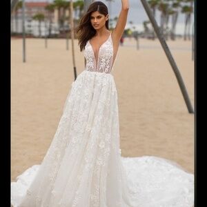 Milla Nova Wedding Gown